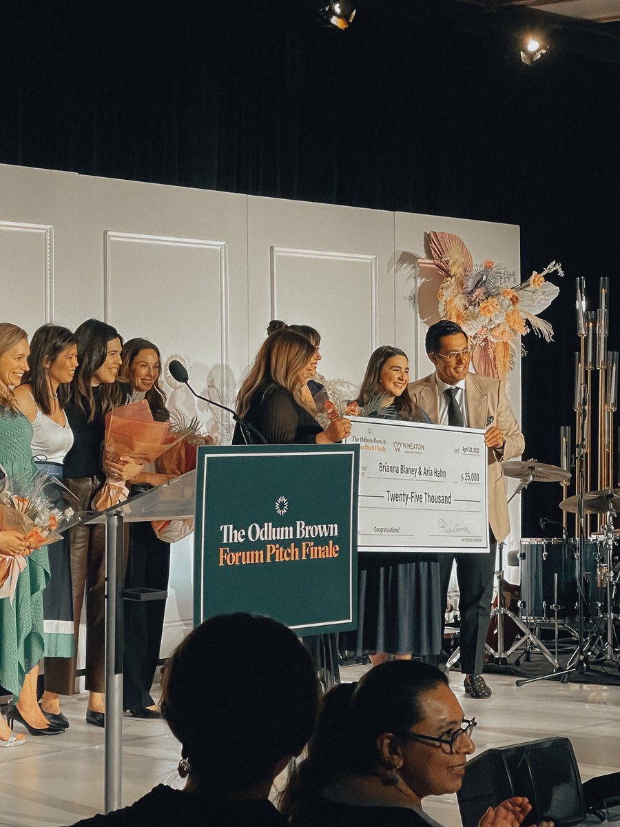 A huge turnout at The Forum’s Pitch Finale.  Great to connect with many IRL <a href="/theforumca/">The Forum</a> Congrats @hellopocketed and nominees! <a href="/INViCARE1/">INViCARE</a> <a href="/jemsforall/">Jems</a>
