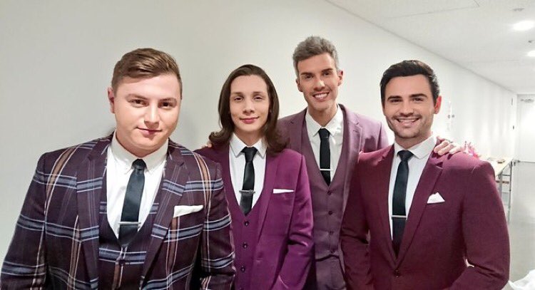 CollabroJapan's tweet photo. 7th anniversary @Collabro Japan debut❤️ 
We are very much looking forward to seeing them again! 

日本デビュー7周年、おめでとう🎉
そしてありがとう❤️ https://t.co/LArZ22mHJb