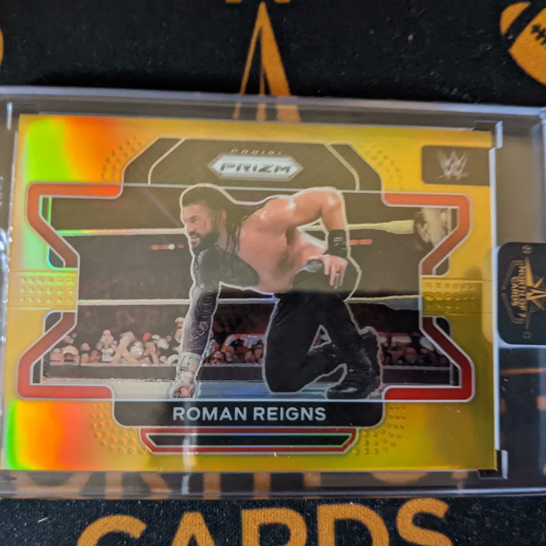Northof7cards's tweet photo. 🔥🤯🔥🤯🔥🤯What a case of WWE Prizm for the Roman Reigns spot. Gold /10 base and 2 red autos/99. Holy Moly!!!
EBay North-of-7
#wwe #wwf #wrestling #wrestlemania #romanreigns #paniniprizm #paniniamerica #panini #bigdog #groupbreak #northof7cards #wearehavingfun #whodoyoucollect https://t.co/1WDhu6ppWB