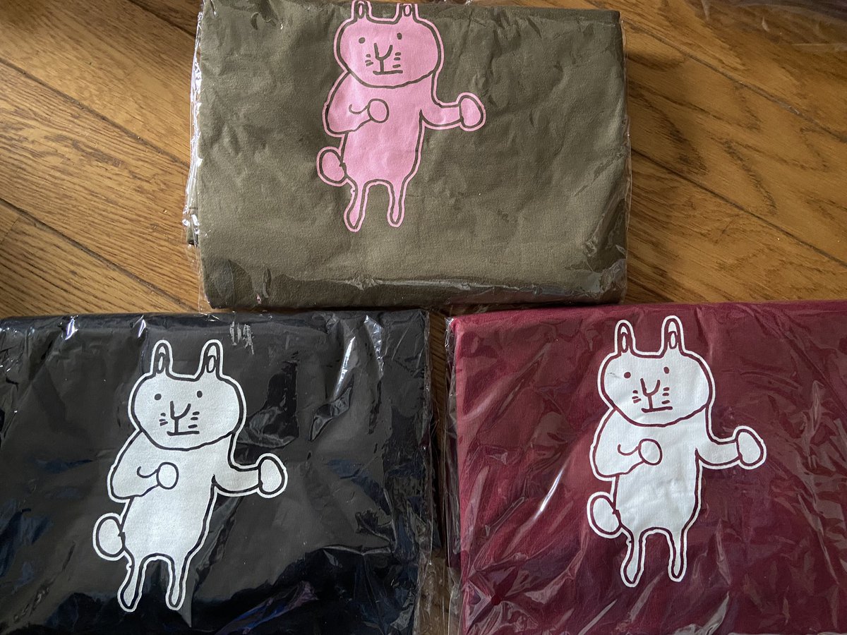chanami_mugi's tweet photo. 送料のみでTシャツ欲しい人いますかね…？
#天ポリ https://t.co/Z7vAZ4l29x