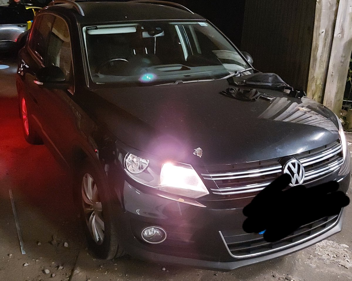 gmptraffic's tweet photo. #TVIU spotted this vehicle which was recently stolen in a Burglary. It drove the wrong way along the #M60 in Middleton to Jct 20 where #XTS8 and a number of other TVIU patrols were waiting for it. The three occupants tried to run but were all arrested.  #teamwork #lockedup https://t.co/o57GHJwo4Z