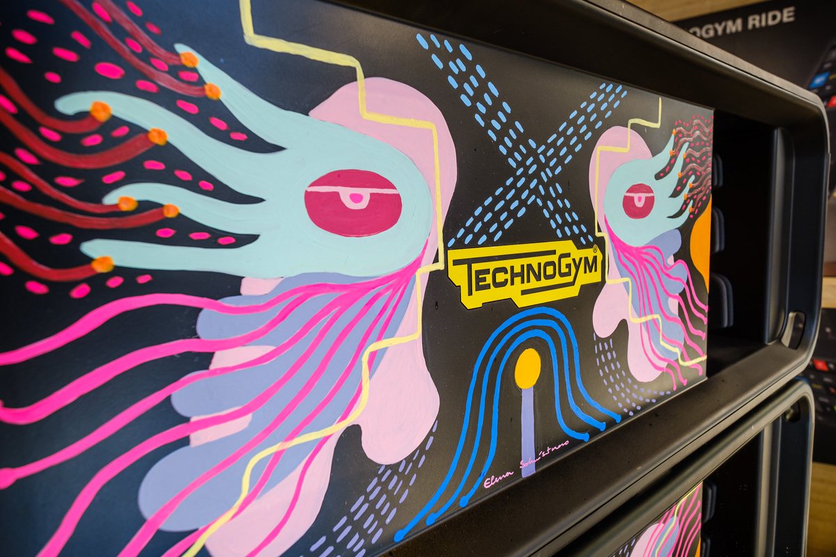elensalmistraro's tweet photo. 🌈| MERCURIO | 🌈Proud of my new collaboration with @technogym
#technogym #sport #design #wellness #technogymbench #bench #elenasalmistraro #art #milano https://t.co/XjbOdWpWhW