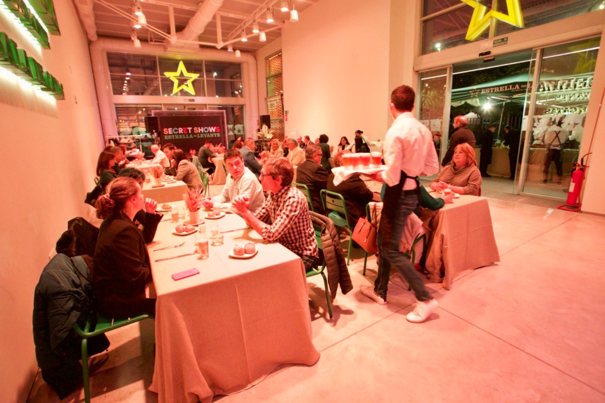 yayodelgado's tweet image. ⭐️ Fantástico @David_Alborada en #SaladeChefs🔥 que ya lleva cinco ediciones. En breve anunciaremos más fechas y nuevos chefs! @estrellalevante