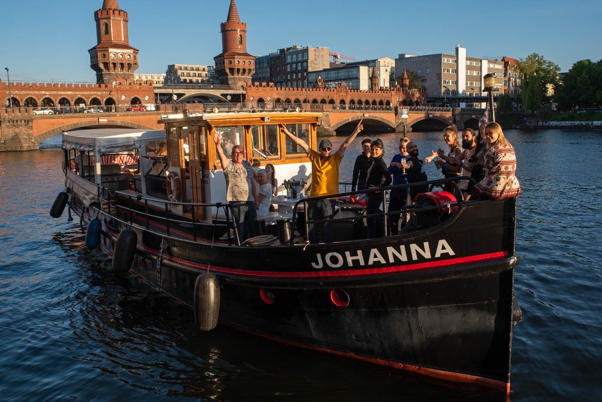 Berlin_Boat_com's tweet photo. Eine Bootstour über die Spree macht einfach Spaß.
https://t.co/Hf7r6muAKW
#spreefahrt #spreecruise #spreeriver #berlin #boatrental https://t.co/83d31nOSey