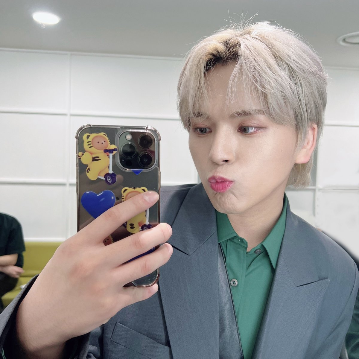 D-CRUNCH (디크런치) tweet media