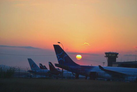 AeroSJCostaRica's tweet photo. 🎶💃🏽💜 Cause we don't need permission to dance #AirportTwitter #BTSArmy @BTS_twt @bts_bighit https://t.co/MXlXrfzEpb