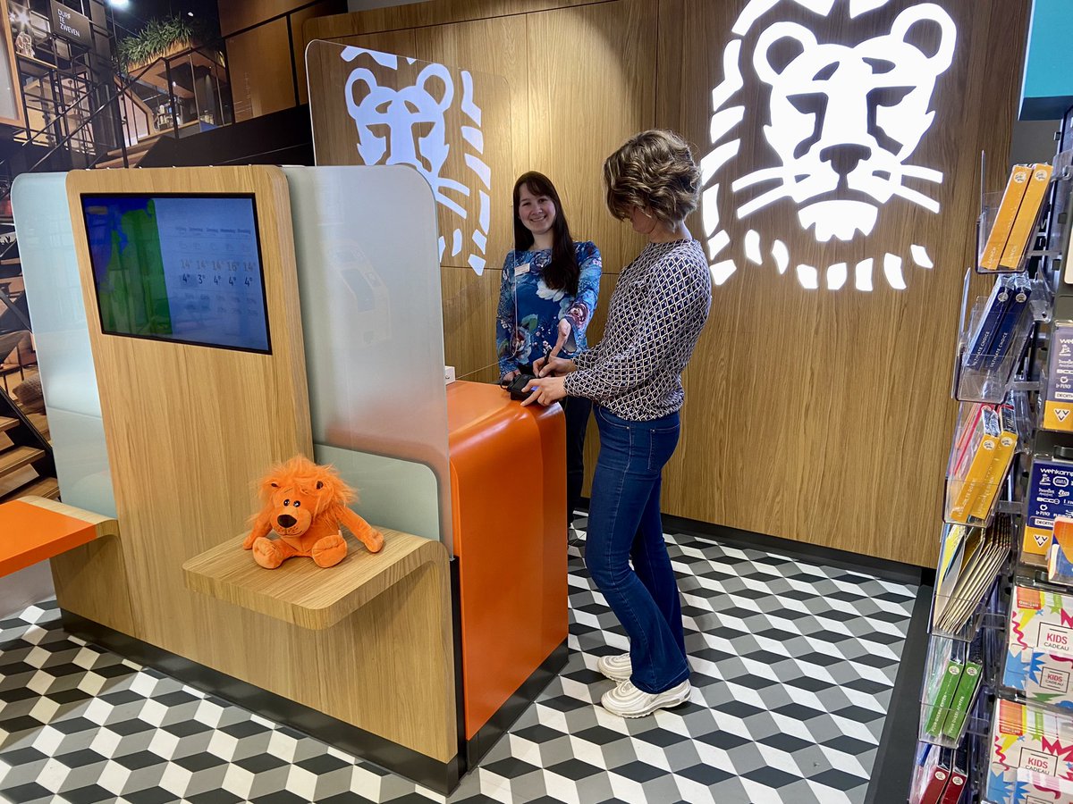 The Readshop Doorn tweet media