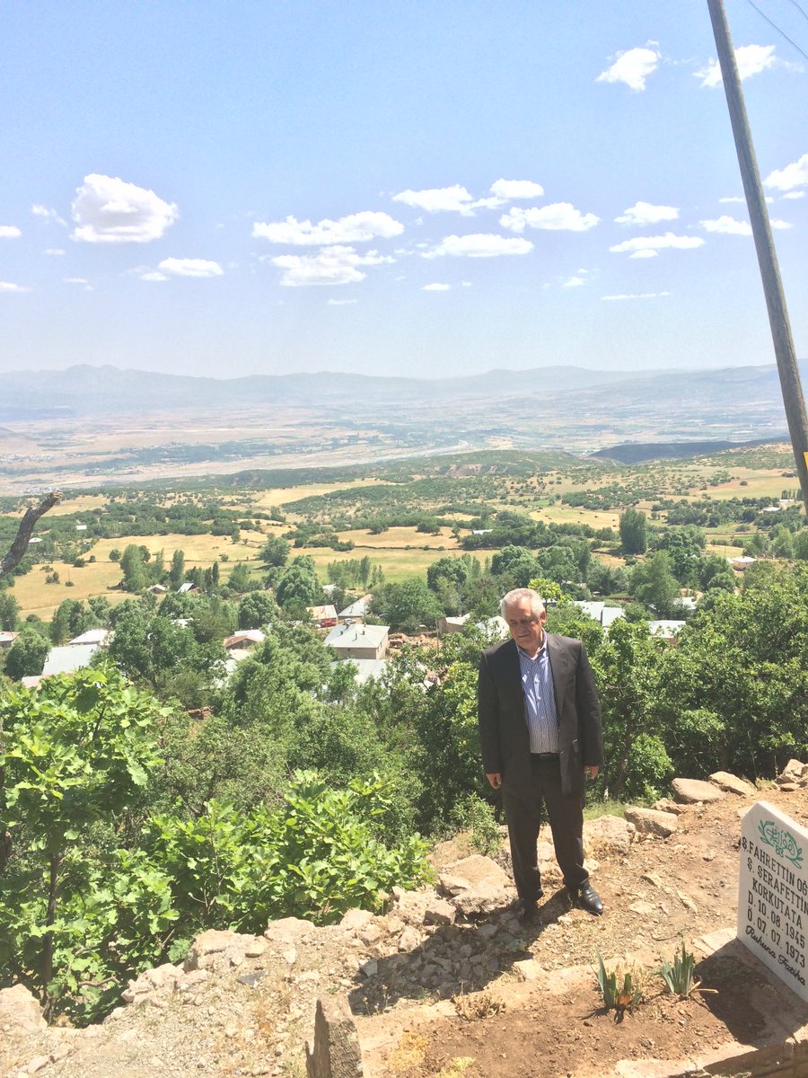 Allah’a şükür bu ramazan ayında Bingöl’ü ve köyümü ziyaret imkanı bulduk, İnşaAllah bayramı burada geçireceğim. Çocuklarım ve torunlarımla olmak başka bir zevk. Hayırlı cumalar bereketli ramazanlar diliyor. Gurbetçiler herkese çocuklarnızla cedinizi tanıştırmayı tavsiye ediyorum