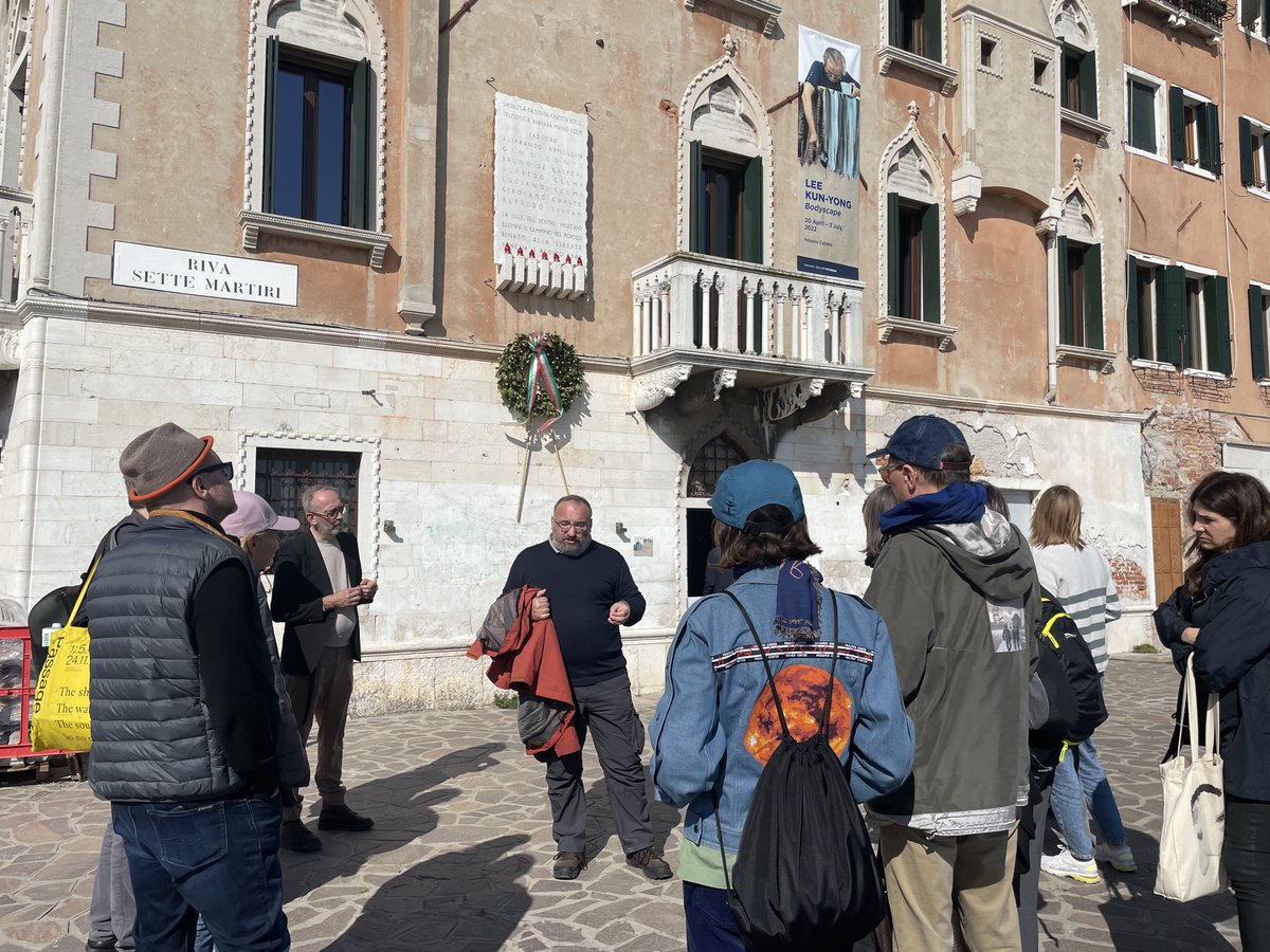 luisella_romeo's tweet photo. An interesting #tour yesterday on the history of #resistance in #Venice as part of #MariaEichhorn's project for the #BiennaleArte2022 from #Arsenale to the #Giardini Join the next tours booking: https://t.co/c1TedZp8XI #relocatingastructure #GermanPavilion2022 https://t.co/AQxnvqVw3I