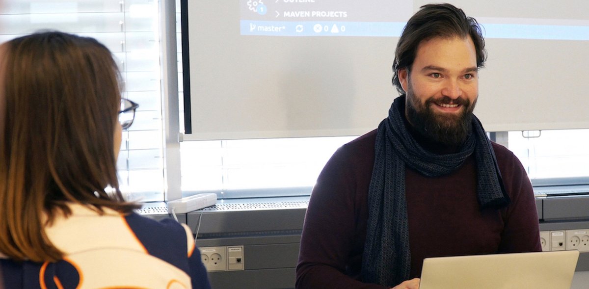 Eficode's tweet image. We are currently looking to hire #DevOps Engineers (consultants) to our Copenhagen and Aarhus offices.

Join our team!

hubs.li/Q018zxyQ0

#DevOpsEngineer #DevOpsConsultant #Career #recruiting