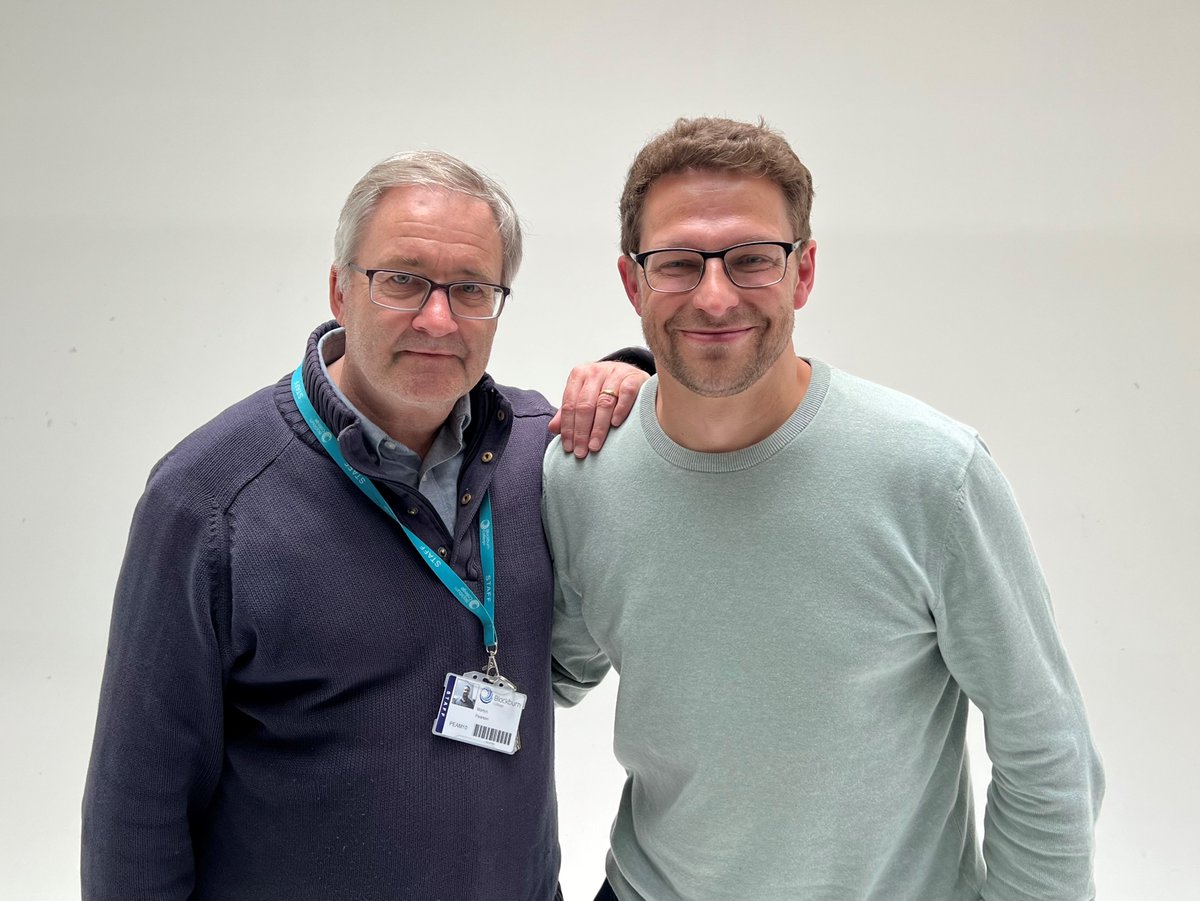 Our #Photography 📷 and Moving Image 📽️ #degree students were thrilled to welcome former student Richard Tymon, Freelance Photographer to talk about his amazing career working with clients such as <a href="/NHS/">@NHS</a> <a href="/kfc/">KFC</a> with his work featuring in <a href="/nytimes/">The New York Times</a> <a href="/BBC/">BBC</a> 
<a href="/GQMagazine/">GQ Magazine</a> and more.