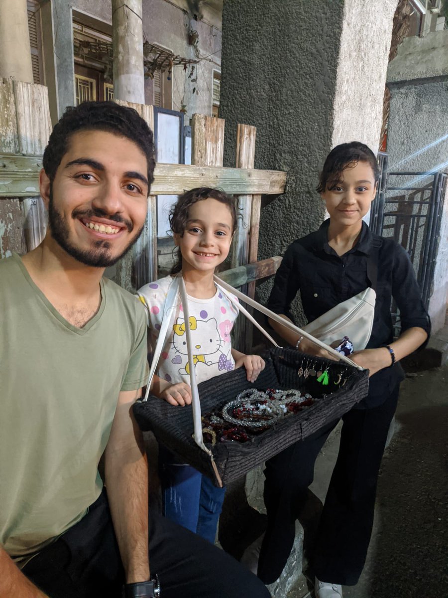 MohamedOsamaRa4's tweet photo. سما و شذى ♥️
بيعملوا اكسيسوريز هاند ميد و يبيعوها بنفسهم ما شاء الله  
مكانهم ف النميس قصاد تاي هاوس ♥️♥️♥️ https://t.co/J3OdJn2cuS