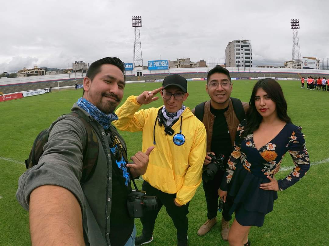 DiegoZ_Designer's tweet photo. Amamos lo que hacemos. 😉📸 https://t.co/eXTEcHJmw2