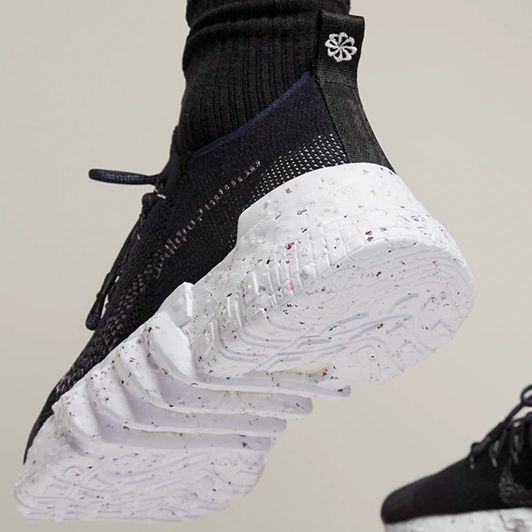 KicksDeals's tweet photo. Check savings of $40 OFF retail on the black/off noir-midnight navy Nike Space Hippie 01 at $90 + shipping.

BUY HERE -> https://t.co/veLBgvLcqZ (promotion - use code KEEPITFRESH at checkout) https://t.co/wNtry4AtB1