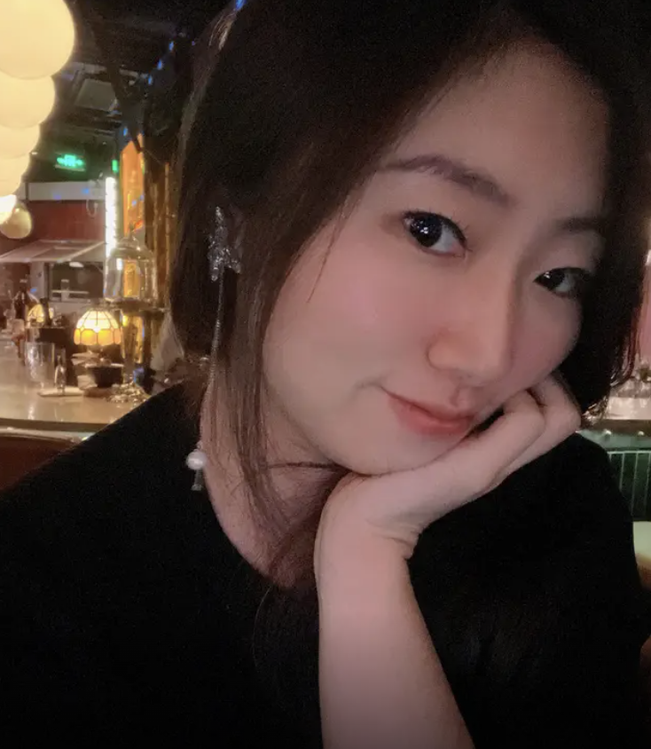 yryb17's tweet photo. Angel Liu 武汉大学的 #反差婊 ，29，坐标 #北京 https://t.co/L0sjU6xCg9