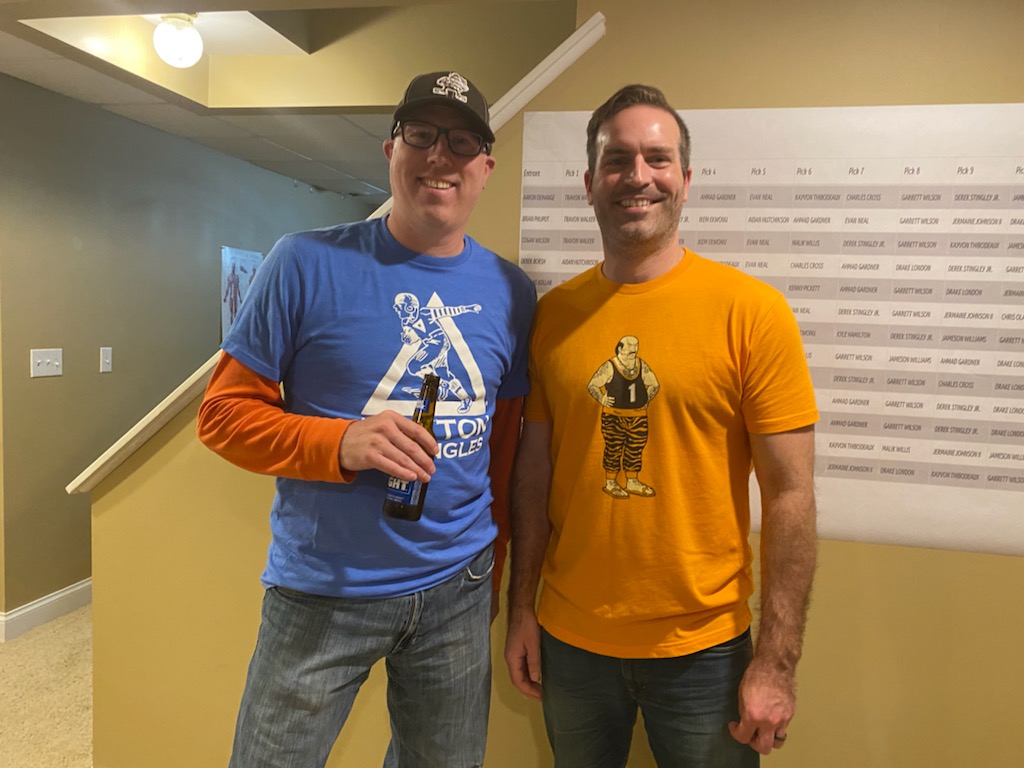 vpo7's tweet photo. Day 1 Draft thoughts: Great time watching the draft with friends. Great to have my brother @flipo23 and my buddy Aaron in town! #Draft contest was wild (17th year!). Brazis killed it! Thrilled with the #Bengals selection of Daxton Hill. #SoManyTrades #ReadyForDay2 https://t.co/n0gD8dfpuN