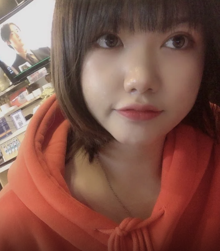 yryb17's tweet photo. Regina 25，嫩的出水～ #投稿 #反差 #曝光 https://t.co/sUvFgUnqbH