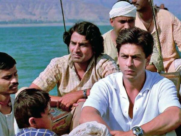 sagarcasm's tweet photo. Swades 2 will be about Mohan Bhargav fixing power cuts in India in 2022 https://t.co/N3DSEIR0m7