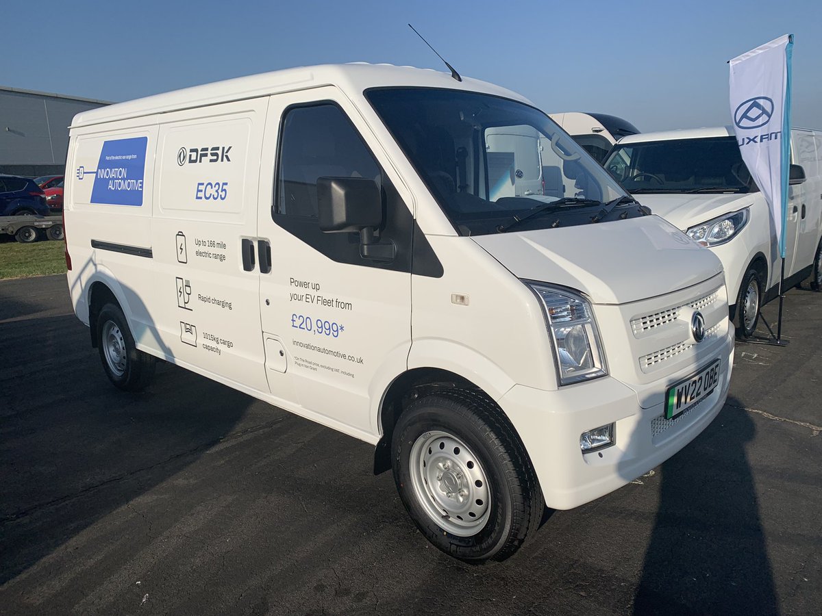 APicton_Glass's tweet photo. Just spotted the @Innovation_A_UK #EC35 & brand new #EC31 dropside in the sunshine @FullyChargedShw in Farnborough. EVs at a great price as well #futuremobilitynow #EVs #eletricvans #zeroemission @APicton_Glass @autovista24 @GlassGuide @autovista24 🚚🚚🚚 https://t.co/7dwfGSeGOE