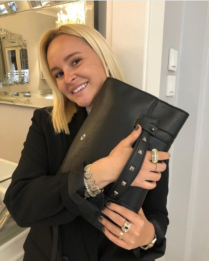 EMRENY's tweet image. A good bag to love. Sevilecek bir çanta. 
#emrenewyork #emreerturk 
#emreertürk #emrenewyorkhandbags
#emrenybags