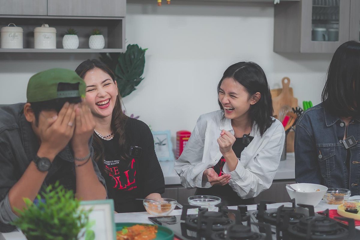 Hitmaker Studios tweet media