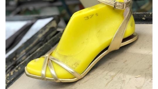 PacoGil_Shoes's tweet photo. Zapatos personalizados Paco Gil creados en exclusiva para ocasiones únicas y especiales 💕 #zapatospersonalizados #zapatosunicos #zapatosdemoda #madeinspain #pacogil #pacogilshoes #zapatosdefiesta #zapatosnovia #noviasdiferentes #noviasconestilo #invitadaideal #madrinasdeboda https://t.co/yeJpnfUvhl