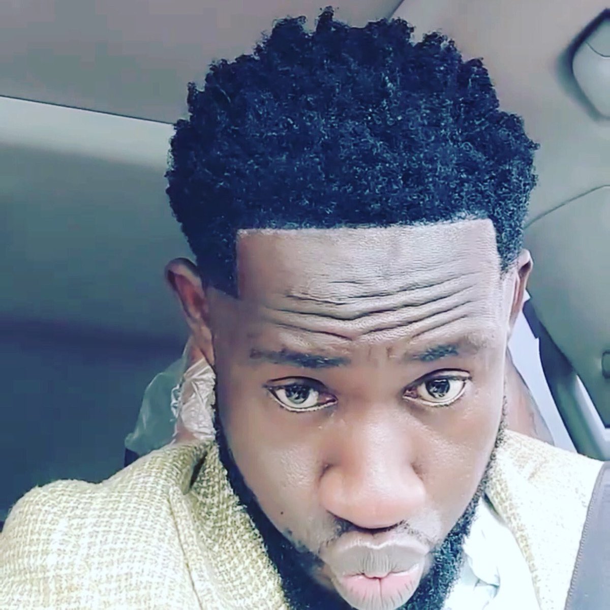 donsummerone's tweet photo. 🙏 🙏 🙏 🙏 https://t.co/PvPfB4C3eP
