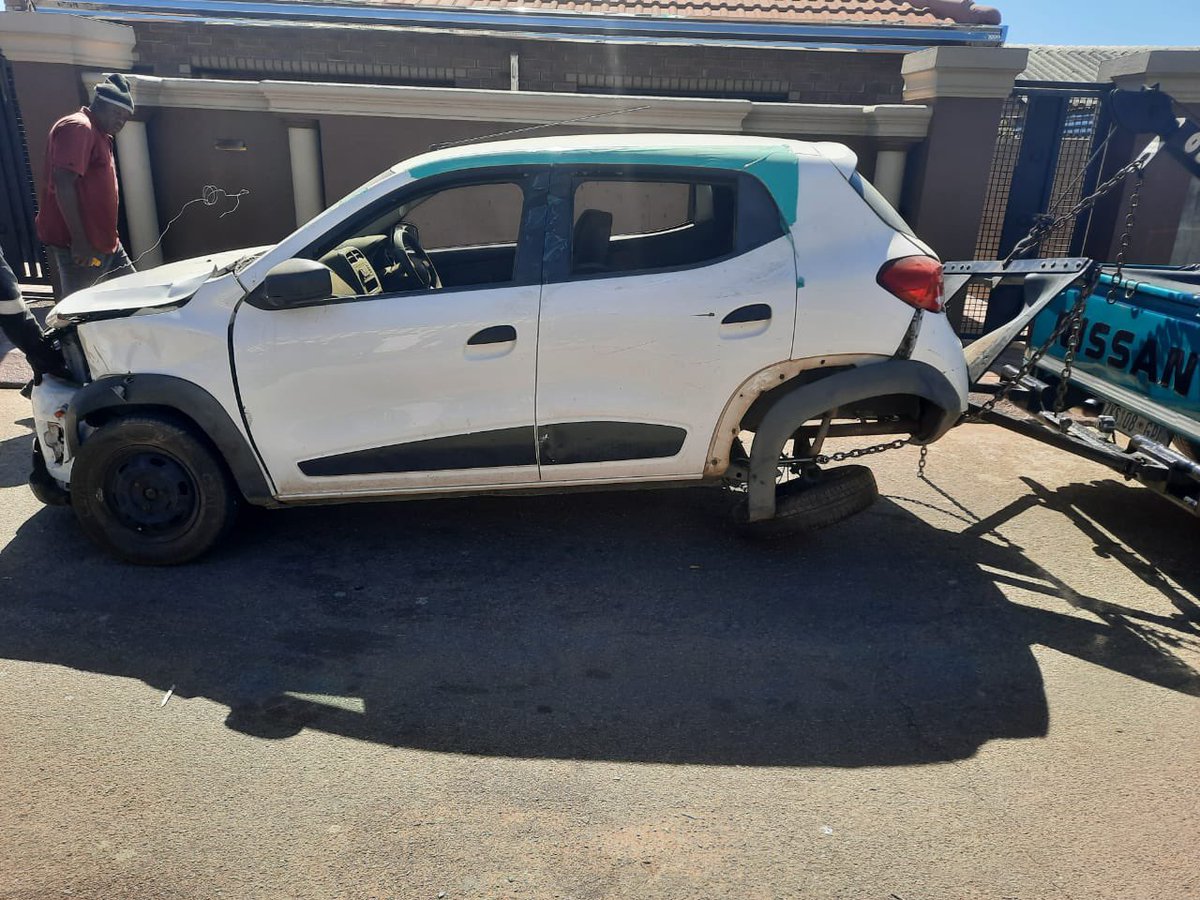 SparesRenault's tweet photo. 🚨🚨2017 Renault kwid stripping for spares 🚨🚨
Call or WhatsApp 0651637723/0833475915
#kwid
#Renaultparts
#Renault 
#Strippingforspares https://t.co/2ZslTs1Wmu