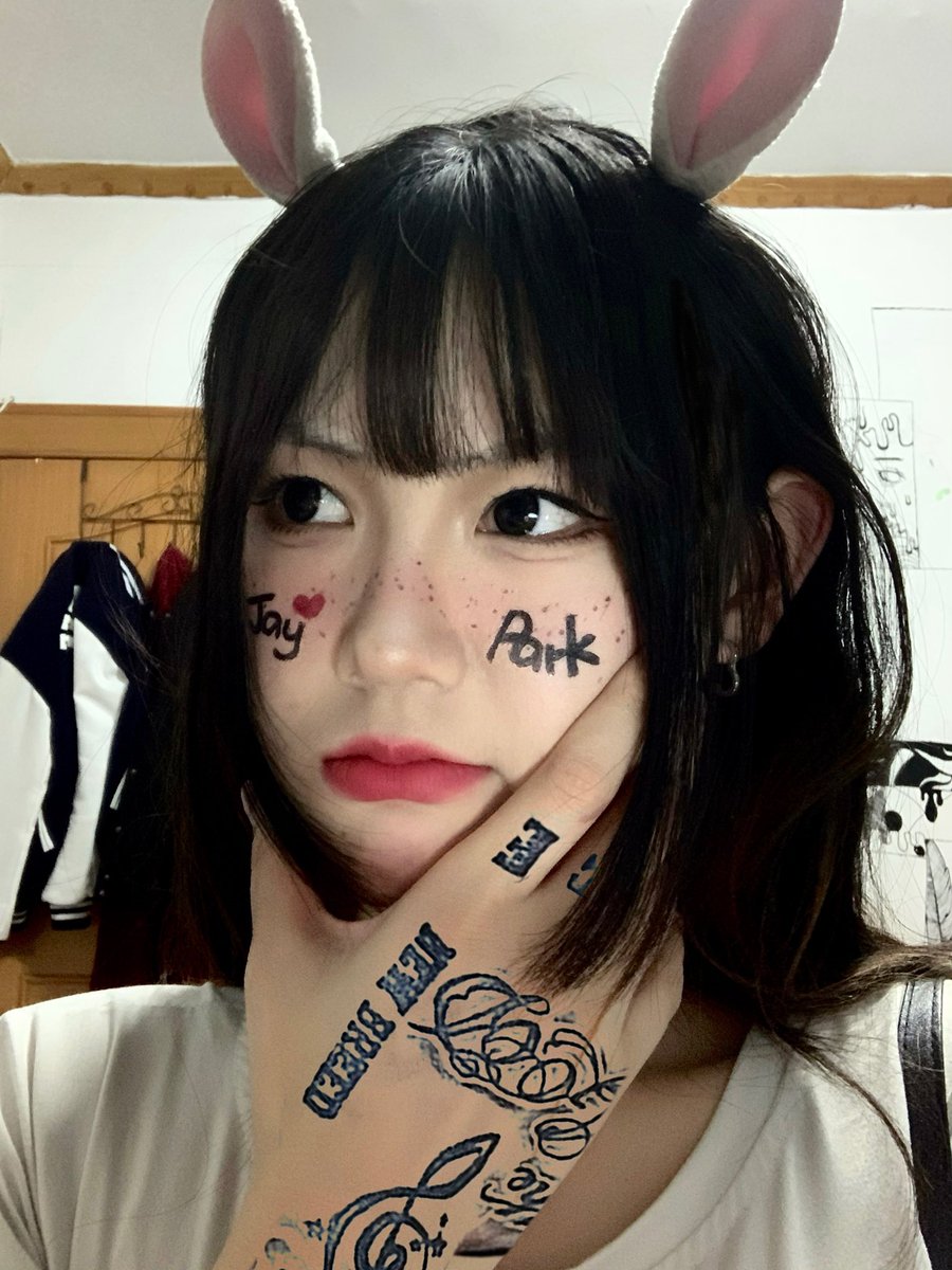 Madisonjay0425's tweet photo. ζ΄θΌθεδ»ηε°ε
επ°
#JayParkDay
#λ°μ¬λ² https://t.co/DGslAl8Ojk