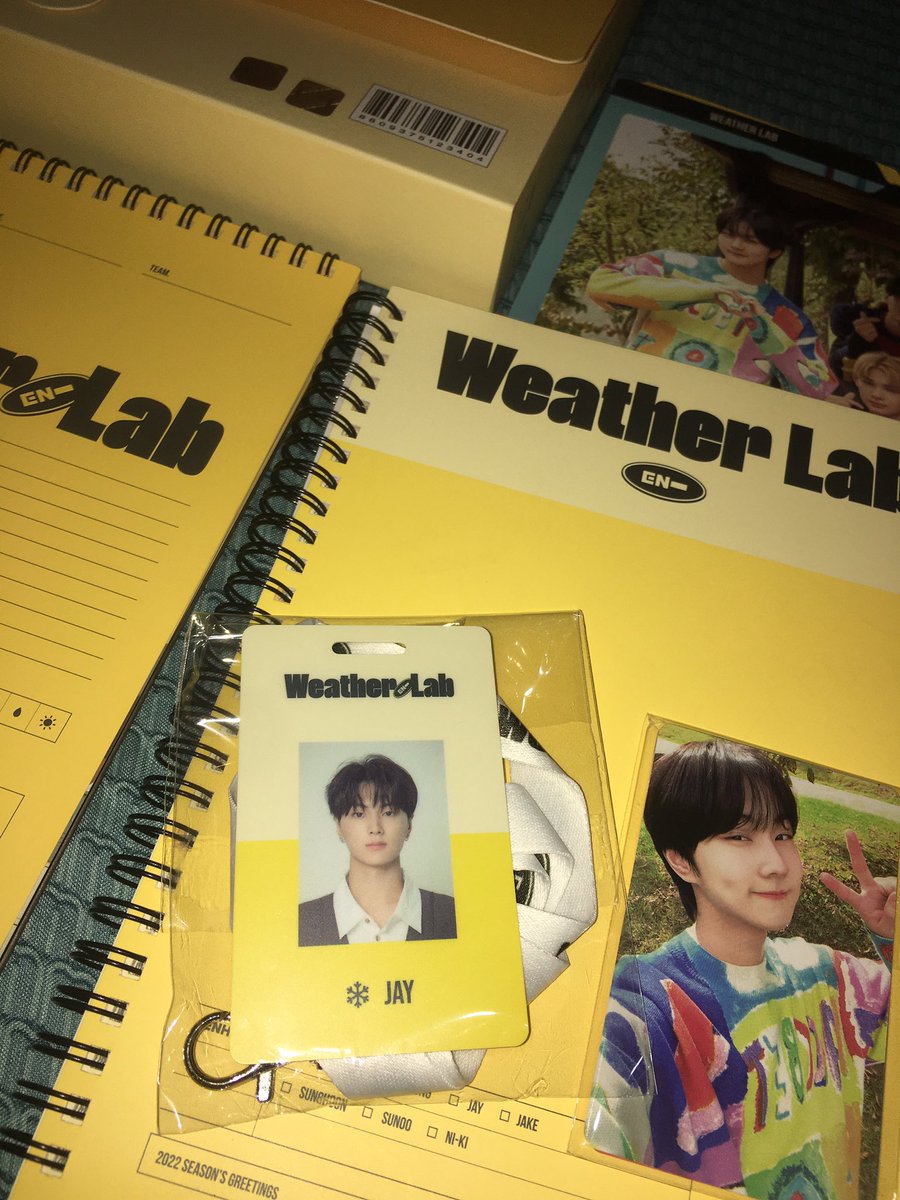 queenmechiekou's tweet photo. Thank you @KyyShopeePH for this pasabuy I got Jaaayyyy😭❤️.
Well packed din ang parcel thank you po ulit🥳 https://t.co/1gR84SFzNi