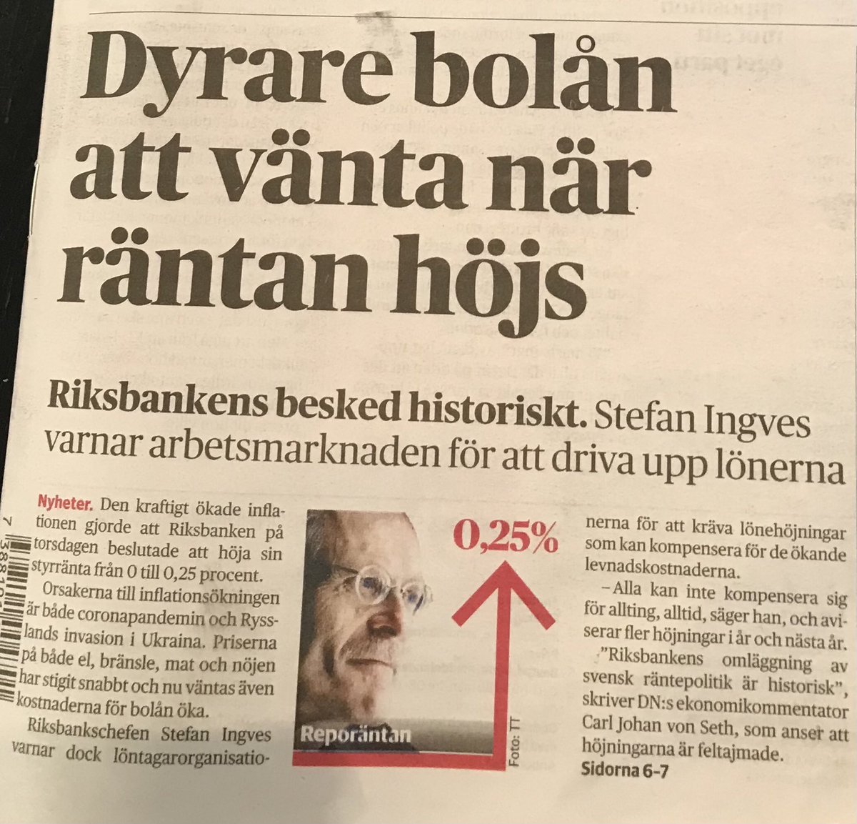 robertperlskog's tweet photo. 0.25 alltså…
På den tiden jag satt med bolån var räntan 12.25💥
Inte en rubrikjävel i tidningen #proportioner https://t.co/TMJXnLfJVm