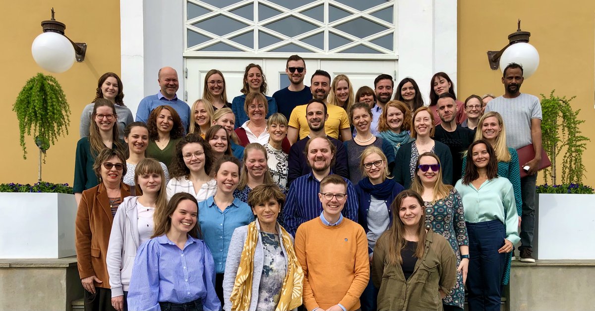 The latest photo of the AcqVA group from our joint retreat!