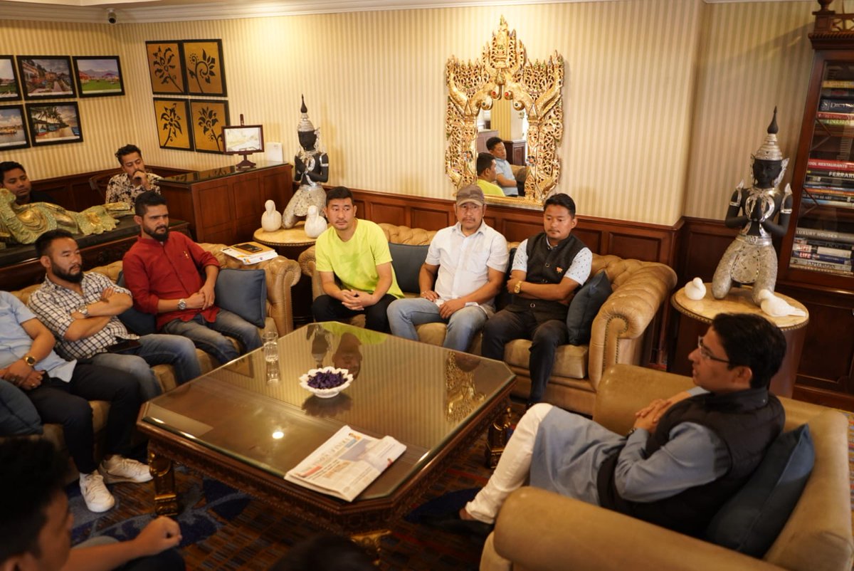 RajuBistaBJP's tweet photo. I attended a meeting of BJYM Sikkim unit, along with Sikkim BJYM President Sh. Bikash Dahal &amp; other state BJYM leaders &amp; karyakartas.

We discussed BJYM organisational issues and the programs that Sikkim BJYM will be undertaking in the coming days.

#BJYM https://t.co/l2DnI7akLB