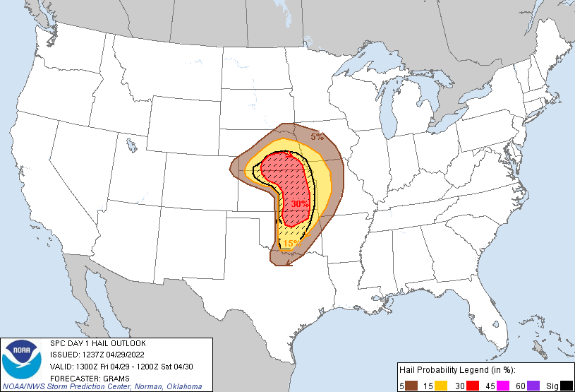 LimWeather's tweet photo. D1 Update: #ModerateRisk now in SE #Nebraska and N #Kansas. SIG #Tornado risk extends down to N #Oklahoma. #Wind risk upgraded to 45%, hence warranting that upgrade to MDT. SIG #Hail risk extends to SW #Iowa and NW #Missouri. #NWSSPC #USwx #Severewx #KSwx #NEwx #OKwx #MOwx #TXwx https://t.co/kZADO1Zole