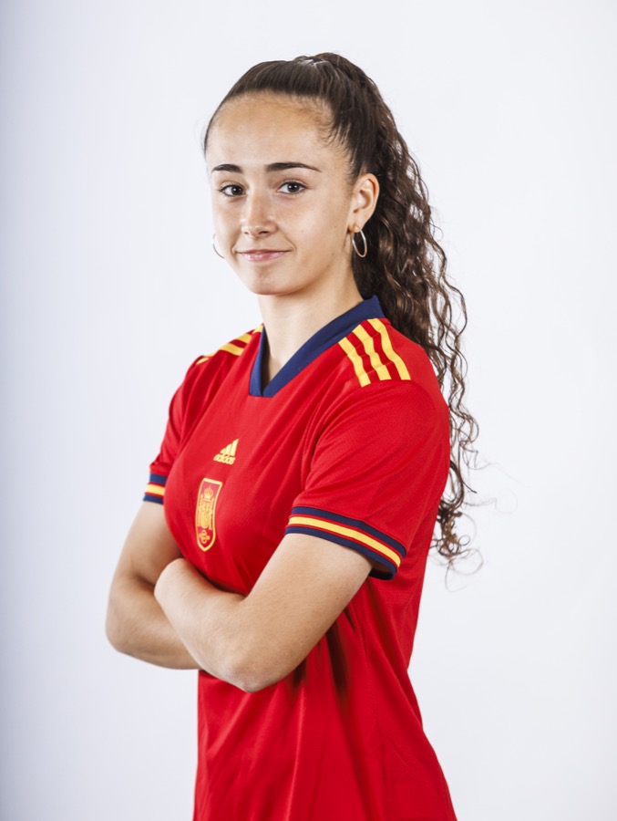 SEFutbolFem's tweet photo. @sofiaffuente @realmadridfem @FCBfemeni 3️⃣ Yolanda Sierra (@_yolandasierra)

🛡️ Defensa

▪️ @AtletiFemenino 

#U17WEURO https://t.co/K49NDHE8GU
