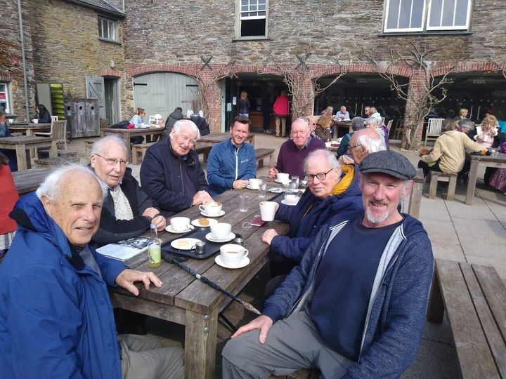 A few weeks ago Steve Winnan, who runs the rehab programme partnered with the charity, planned a social walk at Trelissick with the prostate cancer group. They also stopped for coffee and cake afterwards!