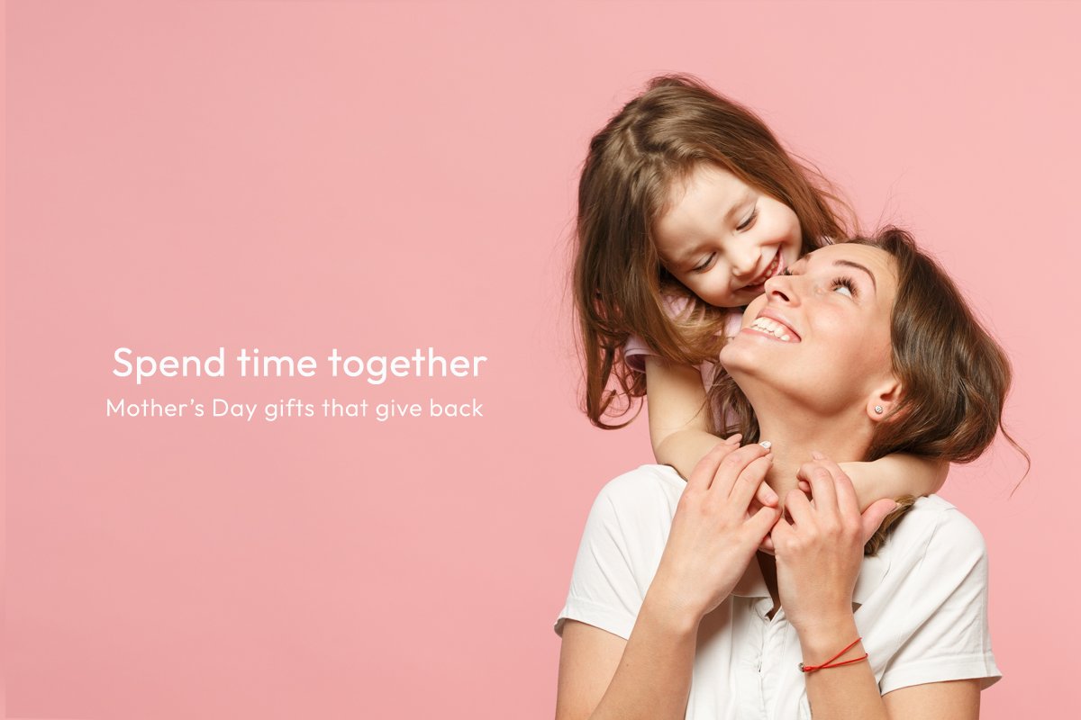 CalendarClub's tweet photo. Give mom the gift of quality time this Mother's Day! With our collection of puzzles and family games, we're sure she'll creating lasting memories with you!

Shop Mother's Day gifts: https://t.co/uWELt1bFvd. https://t.co/NoFBKlEfxw