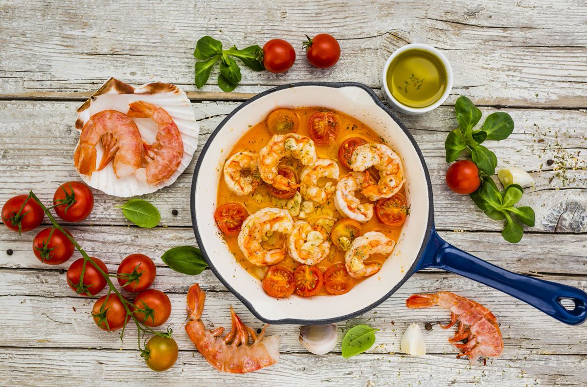 Nothing like spending some quality time cooking with mom cooking her favorite shrimp!  Warm her heart and her taste buds.
.
.
#Pier33Gourmet #NourishYourWorld #Shrimp #Mom #MothersDay #Seafood #Love