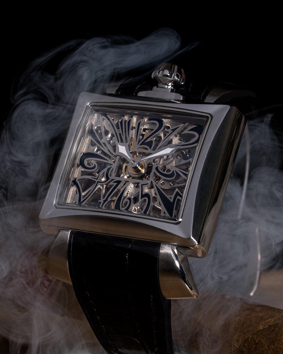 OneWayStudioMi's tweet photo. Il nostro lavoro per Gagà Milano #watchphotography #photography #stilllife #stillifephotography #fotografomilano https://t.co/3akrvpOfUj https://t.co/E0BrIoufjX