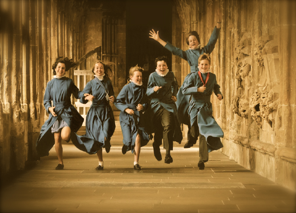We're greatly looking forward to seeing some old familiar faces tomorrow at the Wells Cathedral Choir Association's annual #reunion! Do join us for the celebration service of Evensong at 5.15pm @WellsCathedral1 @ChoirOfWells @wellscathschool
