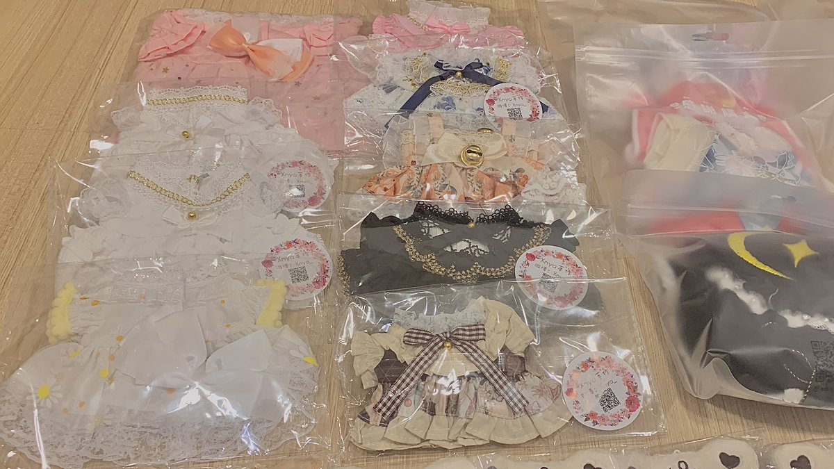 lemonhunShop's tweet photo. Tracking No. 29/4 =͟͟͞͞♡︎🧴꙳.യ
♡ ༘ ˊˎ -
ꔛ เช็ค Tracking Number
ꔛ กด “ ꒰ Tracking APR 65 ꒱ ”
✨✋🏻 https://t.co/6Q1T3Avm2P
ขอบคุณที่มาอุดหนุนนะคะ ได้รับสินค้าแล้วสามารถรีวิวได้ที่ #.Lemon_Review ขอบคุณค่ะ ˚ ༘♡
#Lemon_Tracking https://t.co/BO4CoNwELJ