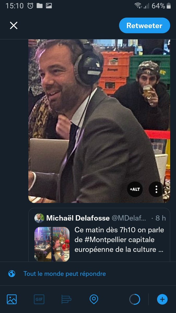 Delafistes's tweet photo. Ne pouvant plus répondre directement à @MDelafosse grâce à sa vision démocratique, nous devons le citer, comme pour @MarleneSchiappa.

Ça carbure sec dès le matin aux Halles Laissac non ? https://t.co/lo6I1PMBur