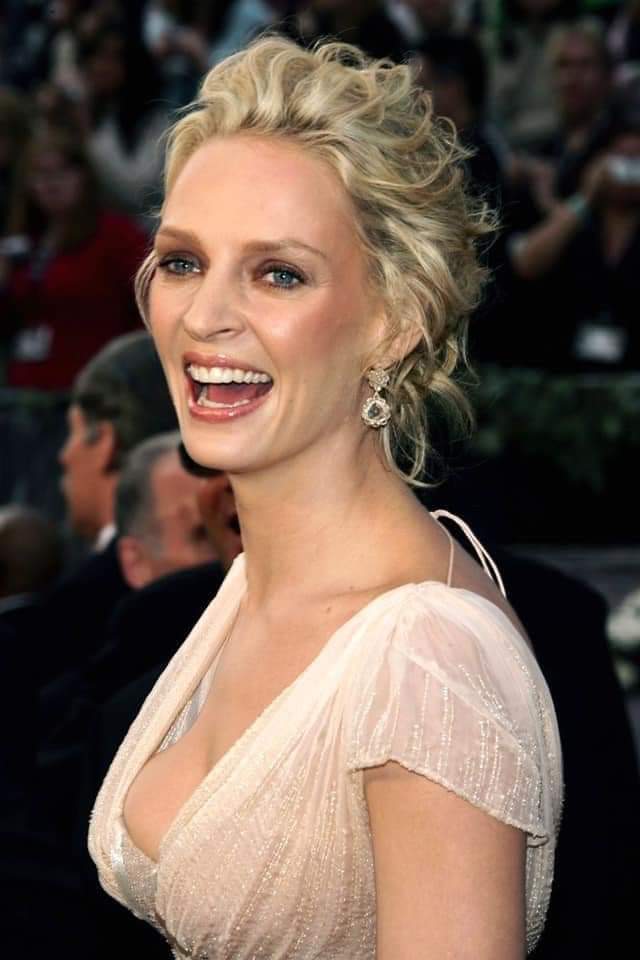 Happy birthday Uma Thurman  (29 April 1970). 