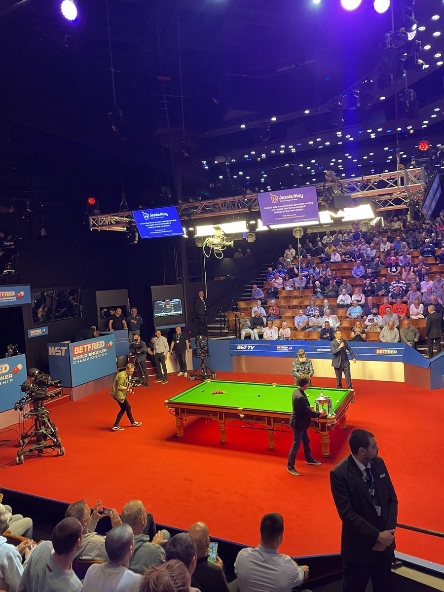 JamesOne47's tweet image. Ronnie O’Sullivan vs John Higgins at the Crucible. Bucket list stuff. Beyond excited