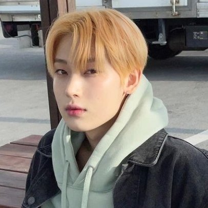 sunshines in orange/blonde hair 🧡🧡