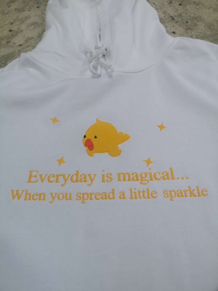 Elizabeth Gregory tweet media