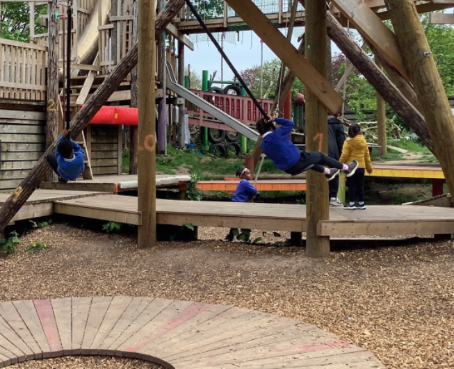 easton_academy's tweet photo. Year 1 had lots of fun at St Paul's adventure playground @stpaulsapg @DBAT_UK #outdoorlearning #adventure https://t.co/KXhWOjXRm4