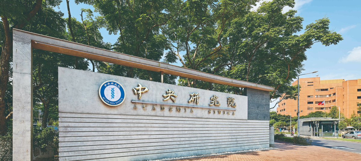 AcadSinica's tweet photo. Hello #Twitterverse!
As one of Taiwan's leading research institutions, we are looking forward to sharing, engaging, and connecting with everyone.
Follow us for our latest research and events!
#myfirstTweet
#ASresearch
#Taiwanresearch
https://t.co/xk8n2fC4TI https://t.co/Q3oZ9T6NVP
