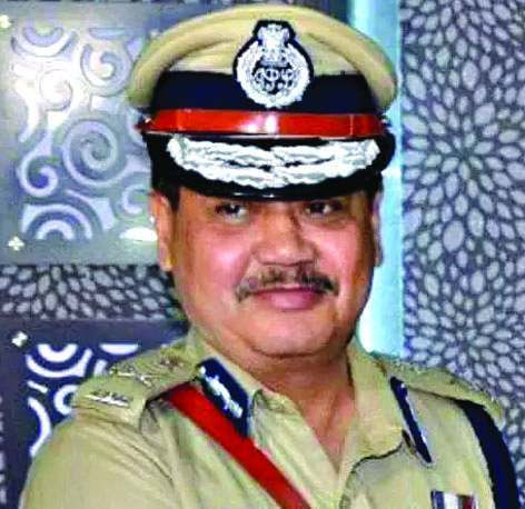 aapkaprahari's tweet photo. ◼डीजीपी का व्हाट्सएप नंबर हैक कर की गई पैसे की मांग
#DGP #Whatspapp #hack #BhaskarJyotiMahanta
https://t.co/Onup0cXmqm https://t.co/FH2Pmw3Ulr