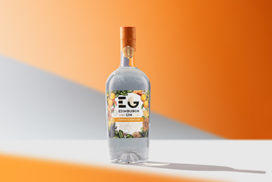 joewb69's tweet photo. @IanMacleodEU has gained an onboard listing with @easyJet for its @Edinburgh_Gin Orange &amp; Basil. The gin is available in the airline's inflight duty-free offer and also the onboard https://t.co/O9P79vjOkd menu. https://t.co/mcsn99MHXm